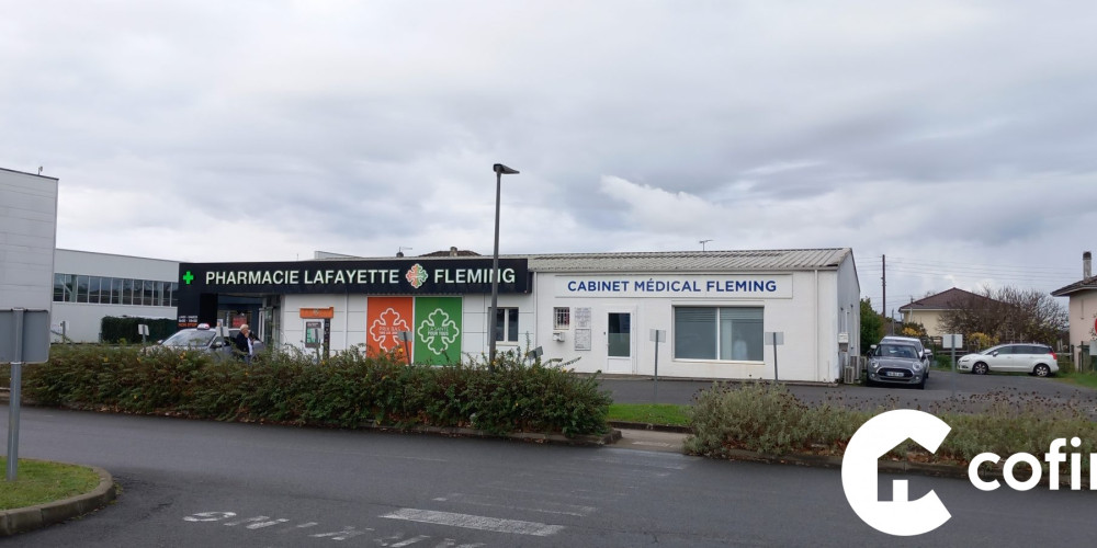 local commercial à OLORON STE MARIE (64400)